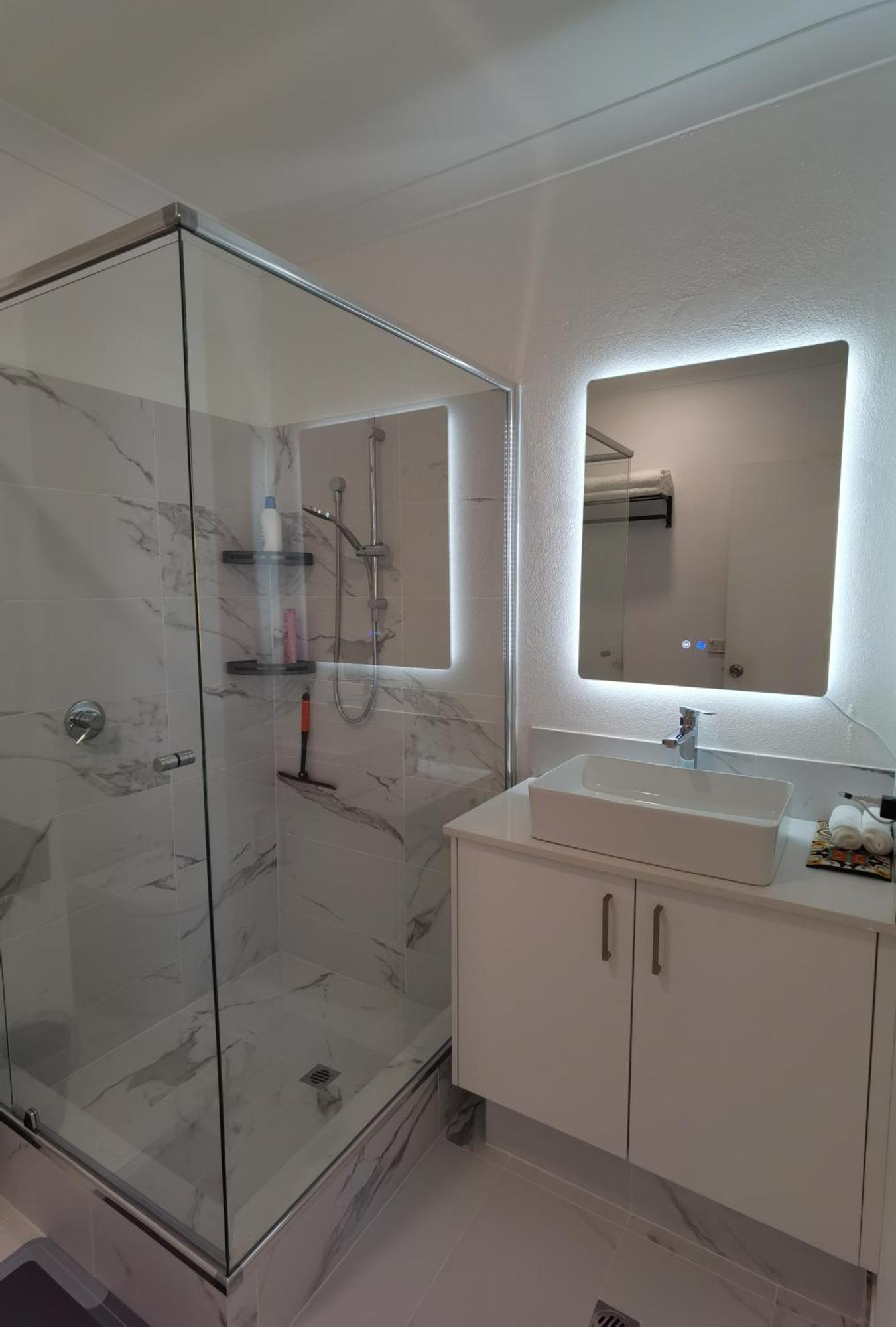 Sunny Ocean View Retreat Appartement Perth Kamer foto
